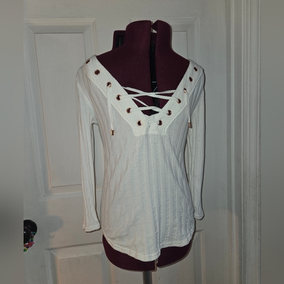 Free People Tops - Free People Small White Ribbed Lace-Up V-Neck Top with Gold Detail